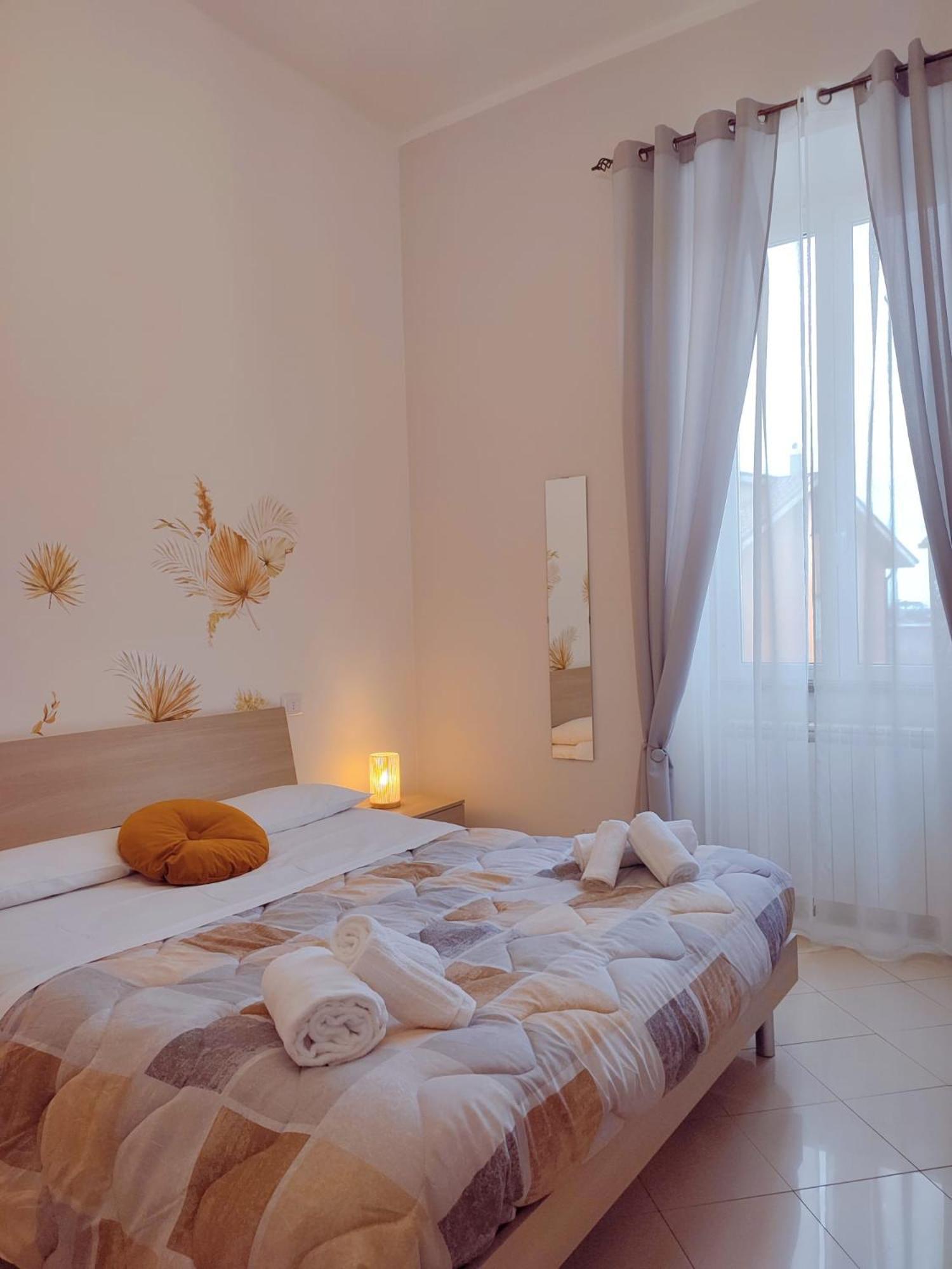 F.A.M. Rooms Ciampino Exterior foto